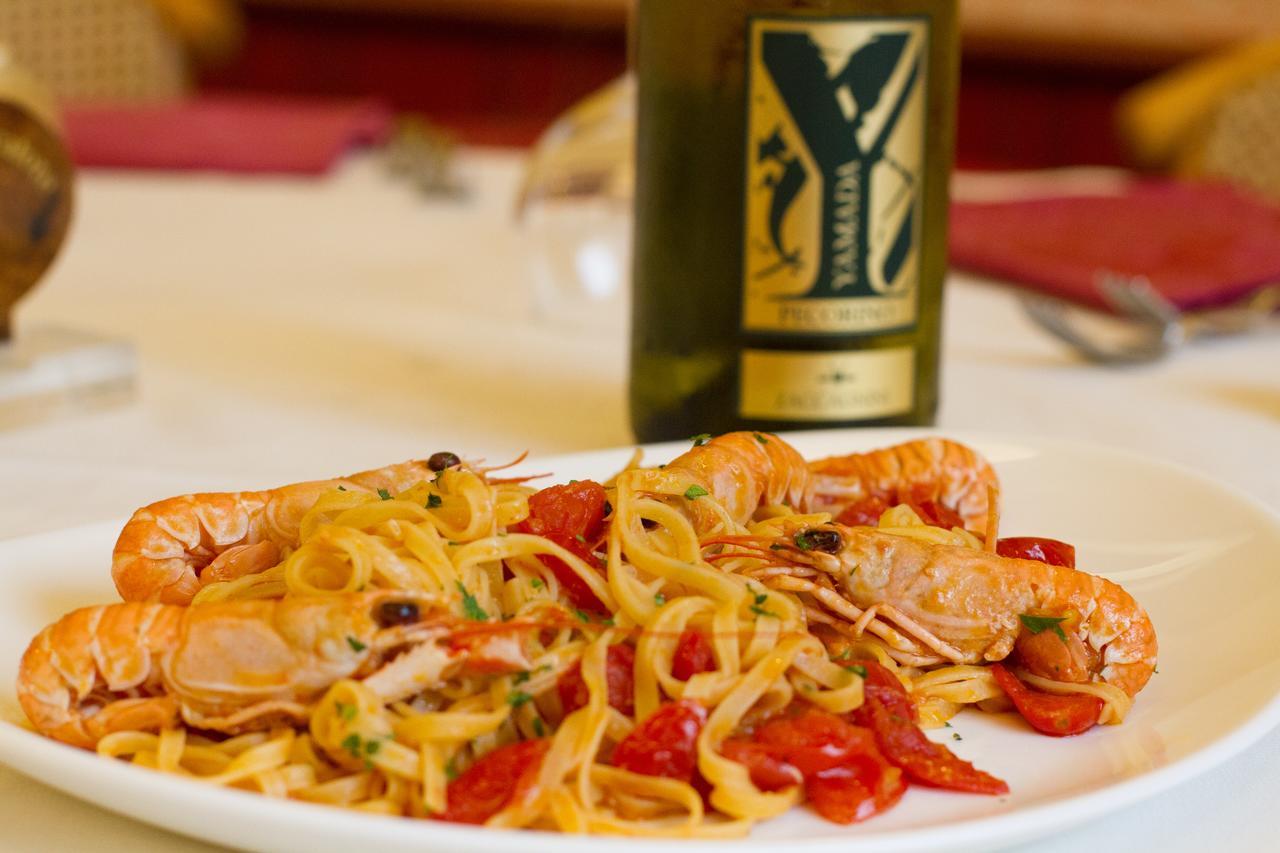 Pensione Al Pescatore Termoli Exterior foto